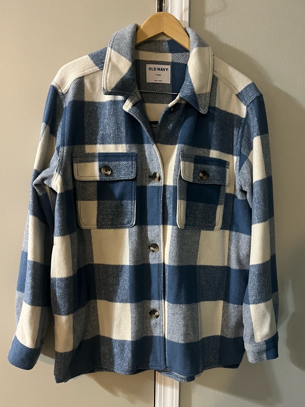 Old Navy Women’s Soft-Brushed Utility Shacket Buffalo Plaid, Blue Large Tall